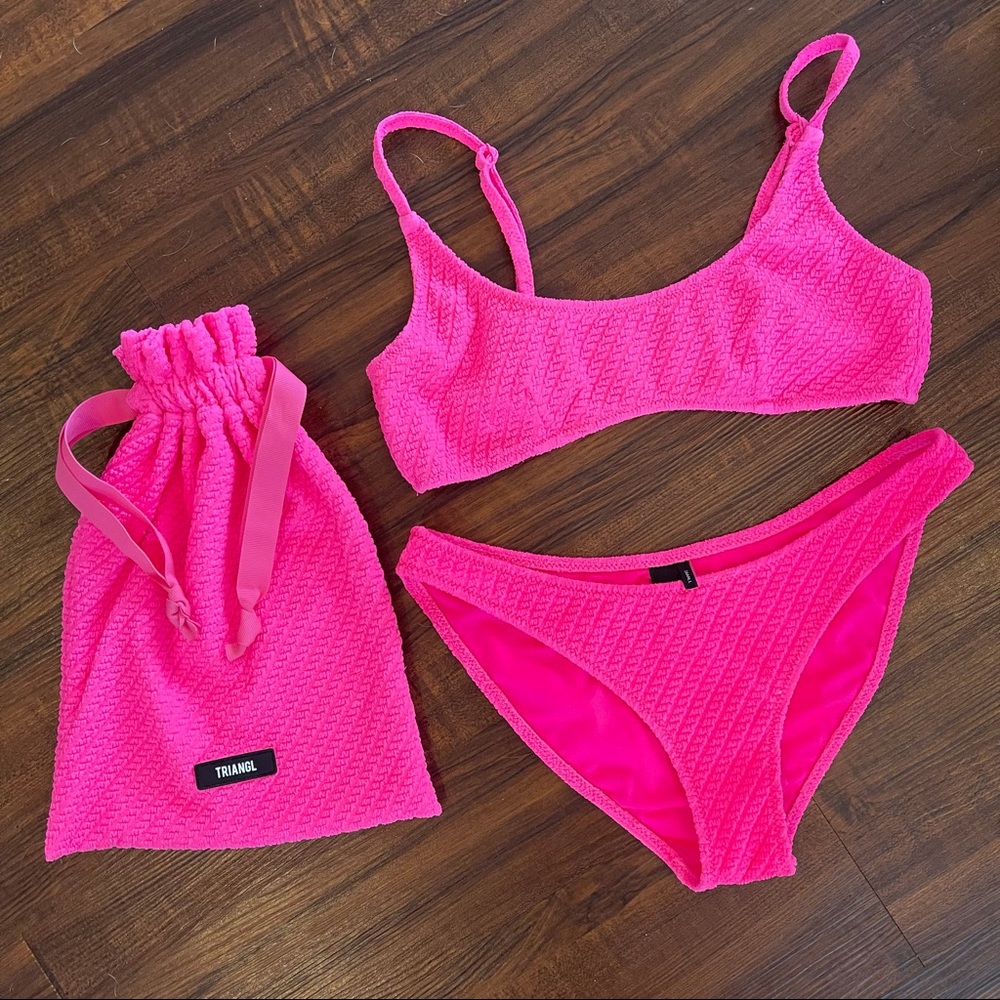 TRIANGL MACI BIKINI NWOT